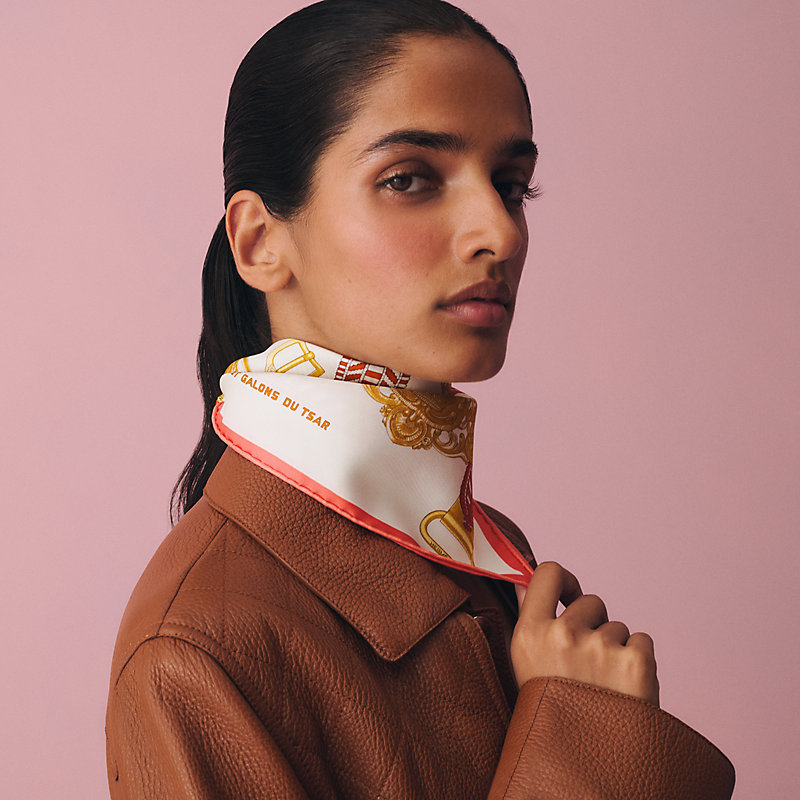 エルメス スカーフ カレ　Boucles et galons du tsar Boucles et galons du tsar scarf 45 | Hermès USA